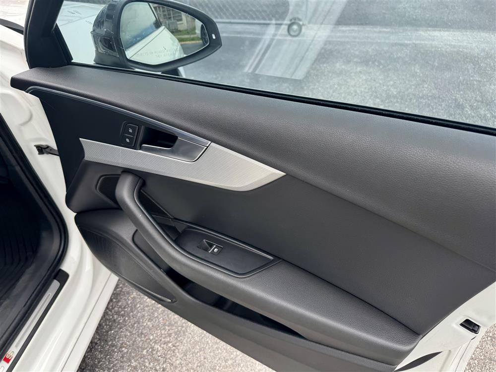 2017 Audi A4 Premium Plus - Photo 11