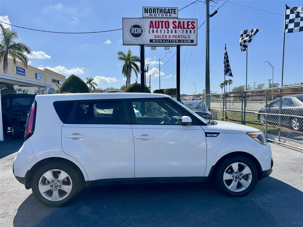 2018 Kia Soul Base