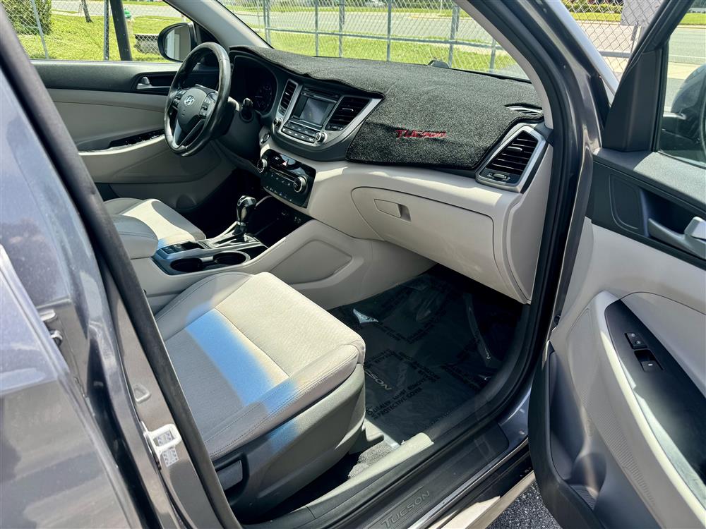 2016 Hyundai Tucson Sport - Photo 8